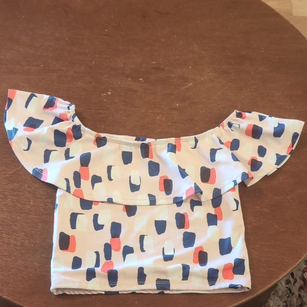 Off-Shoulder Patterned Top - Picture 2 of 5